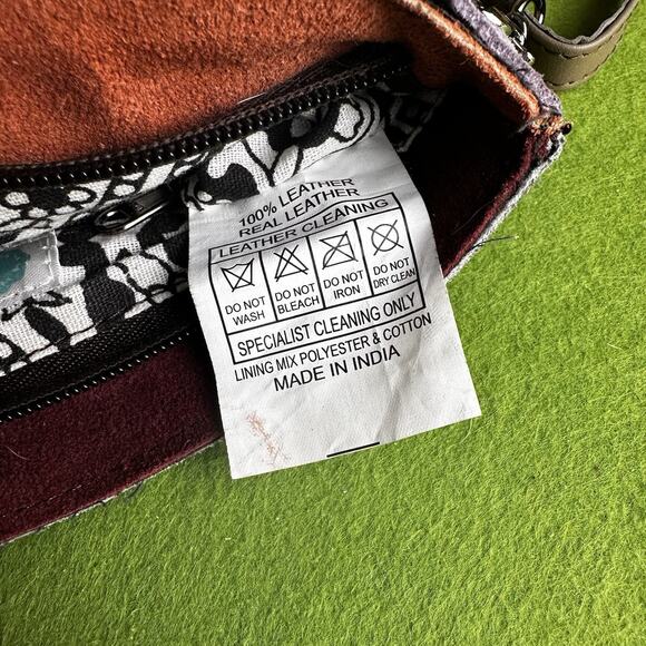 Soruka Leo Reversible Suede Cross Body Bag 2 compartments 1 Pocket zip Magnet. - Picture 11 of 16